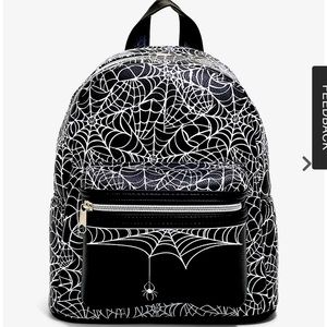 🕸 Hot Topic Spiderweb Mini Backpack🕷 NWT
